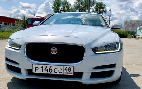 Jaguar XE I рестайлинг, 2015 год, 1 650 000 рублей, 3 фотография
