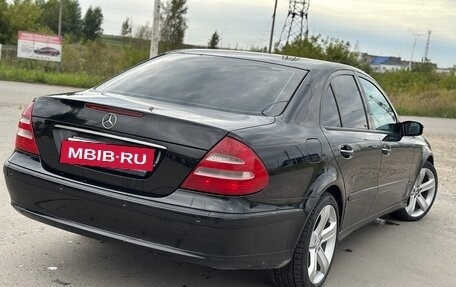 Mercedes-Benz E-Класс, 2005 год, 909 000 рублей, 5 фотография