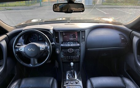 Infiniti QX70, 2015 год, 2 780 000 рублей, 4 фотография