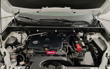 Toyota RAV4, 2019 год, 2 525 000 рублей, 9 фотография