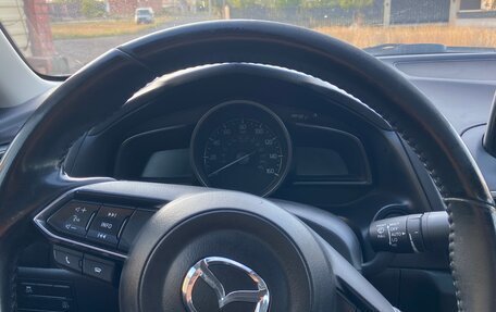 Mazda 3, 2017 год, 1 800 000 рублей, 8 фотография