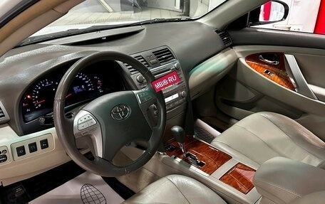 Toyota Camry, 2011 год, 1 297 000 рублей, 10 фотография