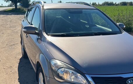 KIA cee'd I рестайлинг, 2010 год, 700 000 рублей, 3 фотография