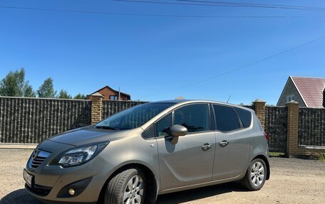 Opel Meriva, 2011 год, 825 000 рублей, 4 фотография