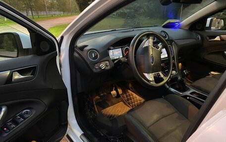 Ford Mondeo IV, 2011 год, 810 000 рублей, 5 фотография