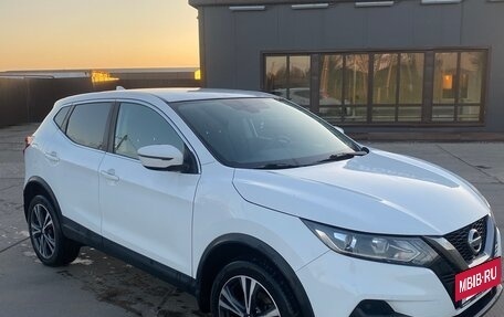 Nissan Qashqai, 2020 год, 2 350 000 рублей, 3 фотография