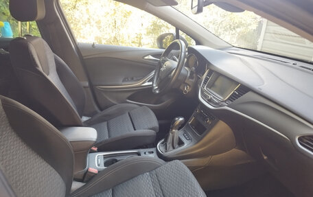 Opel Astra K, 2018 год, 1 200 000 рублей, 8 фотография