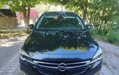 Opel Astra K, 2018 год, 1 200 000 рублей, 6 фотография