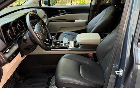 KIA Carnival, 2022 год, 4 150 000 рублей, 9 фотография