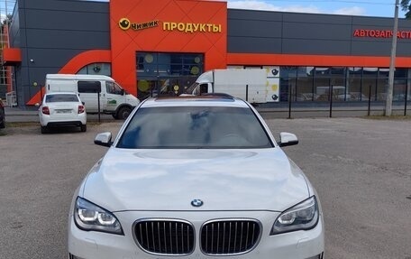 BMW 7 серия, 2014 год, 1 999 999 рублей, 2 фотография