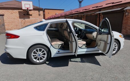 Ford Fusion (North America) II, 2020 год, 1 800 000 рублей, 6 фотография
