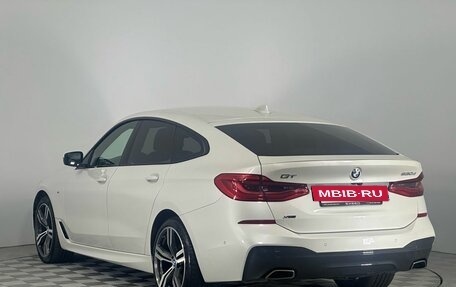 BMW 6 серия, 2018 год, 3 900 000 рублей, 11 фотография