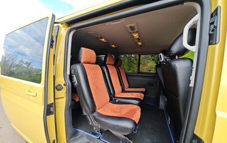 Volkswagen Transporter T5 рестайлинг, 2011 год, 2 350 000 рублей, 9 фотография