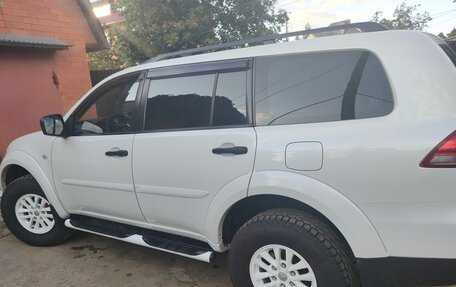 Mitsubishi Pajero Sport II рестайлинг, 2015 год, 1 900 000 рублей, 5 фотография