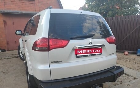 Mitsubishi Pajero Sport II рестайлинг, 2015 год, 1 900 000 рублей, 4 фотография