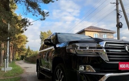 Toyota Land Cruiser 200, 2007 год, 2 690 000 рублей, 8 фотография