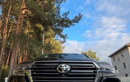 Toyota Land Cruiser 200, 2007 год, 2 690 000 рублей, 2 фотография