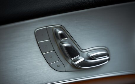 Mercedes-Benz E-Класс, 2022 год, 3 800 000 рублей, 8 фотография