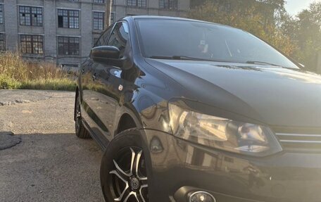 Volkswagen Polo VI (EU Market), 2014 год, 830 000 рублей, 3 фотография