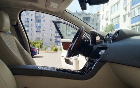 Jaguar XJ IV (X351), 2017 год, 4 700 000 рублей, 7 фотография