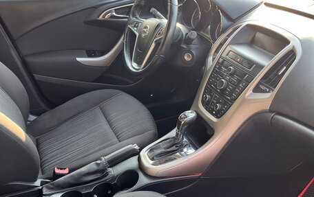 Opel Astra J, 2010 год, 1 030 000 рублей, 3 фотография