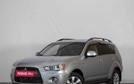 Mitsubishi Outlander III рестайлинг 3, 2012 год, 1 869 000 рублей, 3 фотография