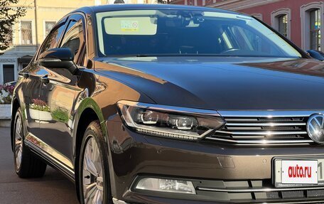 Volkswagen Passat B8 рестайлинг, 2015 год, 1 800 000 рублей, 3 фотография