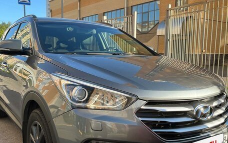 Hyundai Santa Fe III рестайлинг, 2018 год, 2 299 000 рублей, 2 фотография