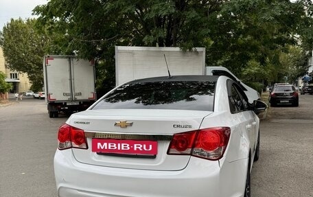 Chevrolet Cruze II, 2014 год, 880 000 рублей, 3 фотография