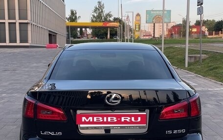 Lexus IS II рестайлинг 2, 2008 год, 1 670 000 рублей, 2 фотография
