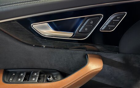 Audi Q7, 2019 год, 4 750 000 рублей, 11 фотография