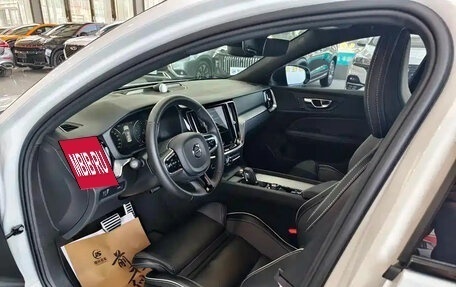Volvo S60 III, 2022 год, 2 271 027 рублей, 9 фотография