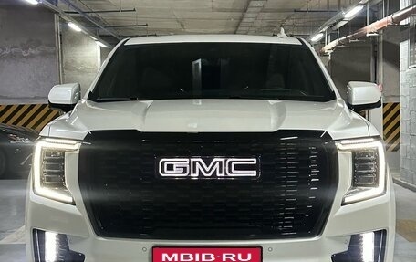 GMC Yukon IV, 2022 год, 8 000 000 рублей, 3 фотография