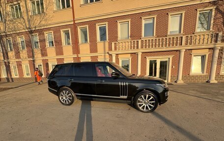 Land Rover Range Rover IV рестайлинг, 2015 год, 4 300 000 рублей, 5 фотография