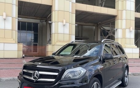 Mercedes-Benz GL-Класс, 2015 год, 3 500 000 рублей, 2 фотография