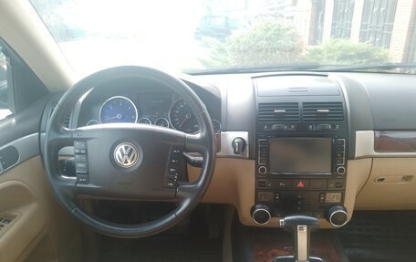 Volkswagen Touareg III, 2008 год, 1 330 000 рублей, 2 фотография