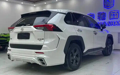 Toyota RAV4, 2022 год, 2 600 111 рублей, 4 фотография