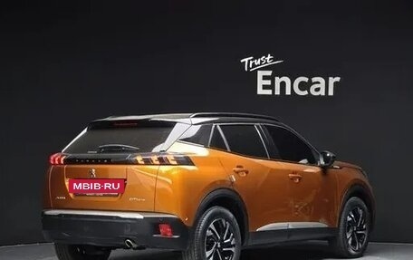 Peugeot 2008 II, 2021 год, 1 740 000 рублей, 2 фотография