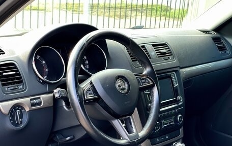Skoda Yeti I рестайлинг, 2015 год, 1 599 000 рублей, 8 фотография