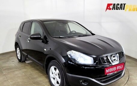 Nissan Qashqai, 2011 год, 880 000 рублей, 3 фотография