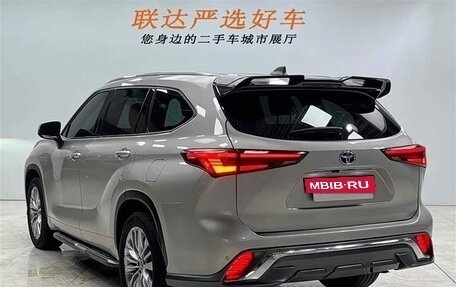 Toyota Highlander, 2021 год, 4 110 277 рублей, 4 фотография