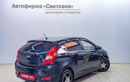 Hyundai Solaris II рестайлинг, 2011 год, 650 000 рублей, 4 фотография