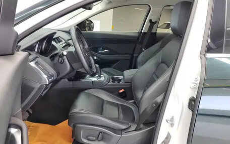 Jaguar E-Pace, 2021 год, 2 666 369 рублей, 4 фотография