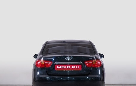 Hyundai Avante, 2010 год, 819 000 рублей, 5 фотография