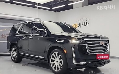 Cadillac Escalade V, 2022 год, 12 130 000 рублей, 4 фотография