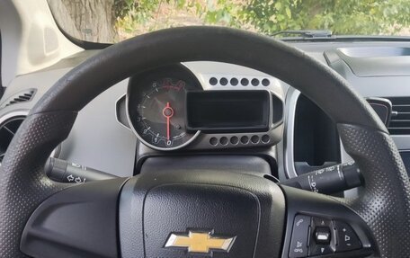 Chevrolet Aveo III, 2012 год, 500 000 рублей, 3 фотография