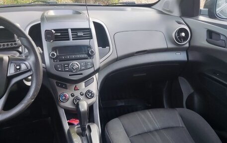 Chevrolet Aveo III, 2012 год, 500 000 рублей, 5 фотография