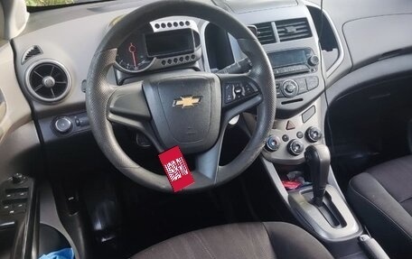Chevrolet Aveo III, 2012 год, 500 000 рублей, 6 фотография