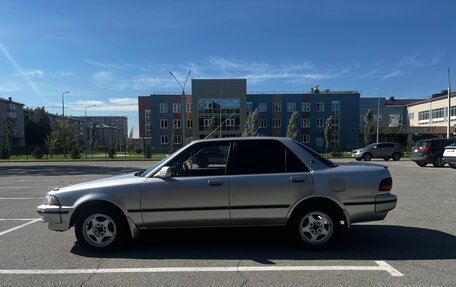 Toyota Carina, 1990 год, 350 000 рублей, 4 фотография
