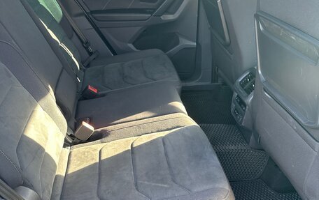 Volkswagen Tiguan II, 2019 год, 2 600 000 рублей, 9 фотография